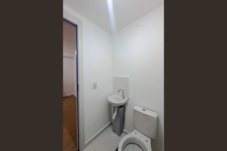 Apartamento para alugar com 29m², 2 quartos e sem vaga Apartamento para alugar com 29m², 2 quartos e sem vagaBanheiro