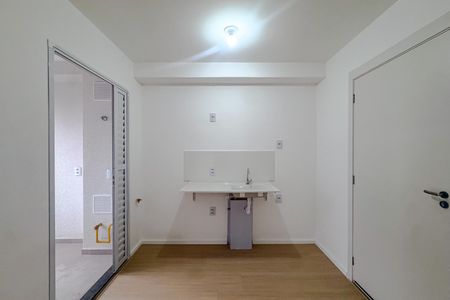 Apartamento para alugar com 29m², 2 quartos e sem vaga Apartamento para alugar com 29m², 2 quartos e sem vagaSala/Cozinha