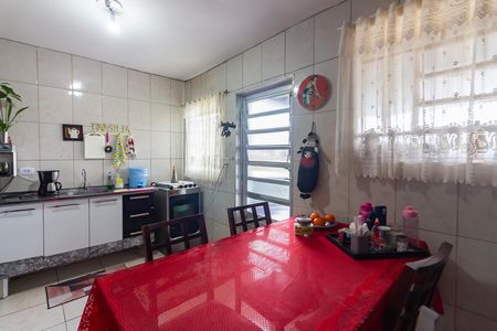 Cozinha de casa à venda com 6 quartos, 125m² em Veloso, Osasco