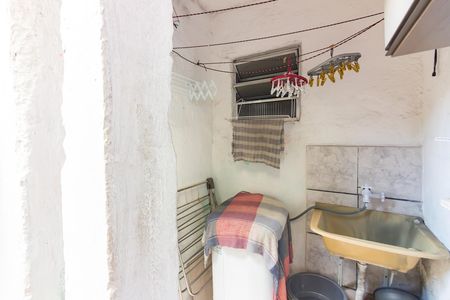 Área de Serviço de casa à venda com 6 quartos, 125m² em Veloso, Osasco