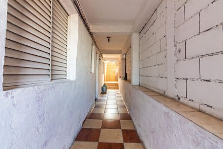 Casa Inferior (Fechada) de casa à venda com 6 quartos, 125m² em Veloso, Osasco