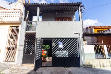 Fachada de casa à venda com 6 quartos, 125m² em Veloso, Osasco