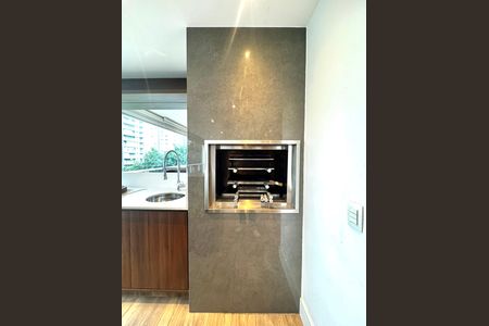 Apartamento à venda com 2 quartos, 134m² em Vila Anastácio, São Paulo