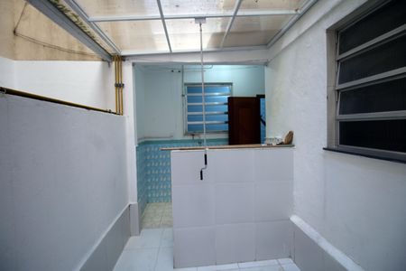 Casa para alugar com 80m², 2 quartos e 1 vagaÀrea livre