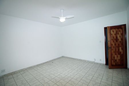 Sala de casa à venda com 2 quartos, 80m² em Vila da Penha, Rio de Janeiro