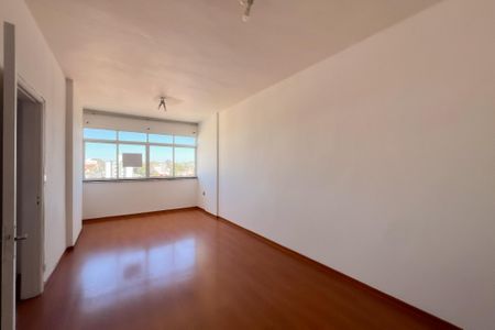 Apartamento para alugar com 87m², 2 quartos e 1 vaga Apartamento para alugar com 87m², 2 quartos e 1 vagaSala