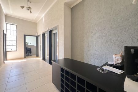 Apartamento para alugar com 87m², 2 quartos e 1 vaga Apartamento para alugar com 87m², 2 quartos e 1 vagaHall social