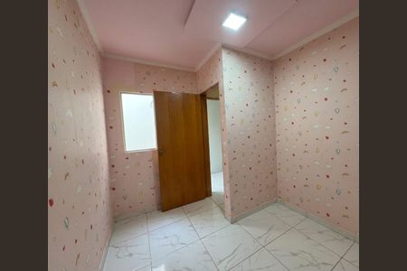 Quarto 2 de casa para alugar com 2 quartos, 125m² em Vila Antonieta, São Paulo