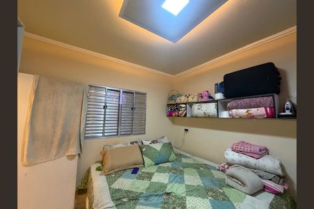 Quarto 1 de casa para alugar com 2 quartos, 125m² em Vila Antonieta, São Paulo