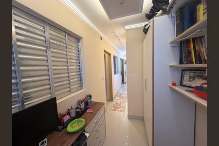 Casa para alugar com 125m², 2 quartos e 1 vaga Casa para alugar com 125m², 2 quartos e 1 vagaCorredor