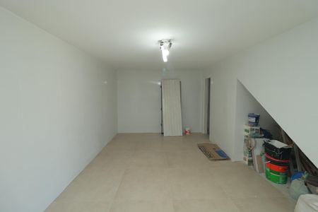 Garagem de casa para alugar com 2 quartos, 160m² em Ipiranga, São Paulo