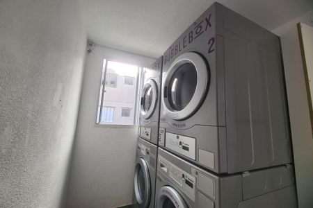 Área comum - Lavanderia de apartamento para alugar com 2 quartos, 41m² em Parque São Lourenço, São Paulo
