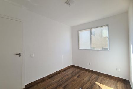 Quarto 2 de apartamento para alugar com 2 quartos, 41m² em Parque São Lourenço, São Paulo