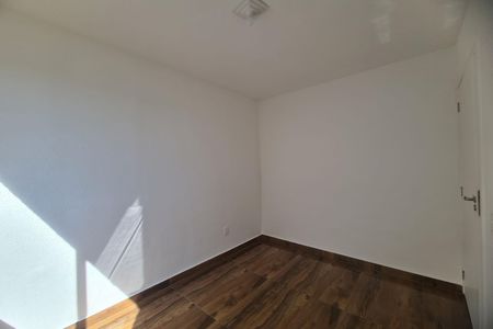 Quarto 2 de apartamento para alugar com 2 quartos, 41m² em Parque São Lourenço, São Paulo