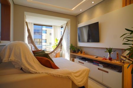 Sala de apartamento para alugar com 2 quartos, 60m² em Partenon, Porto Alegre