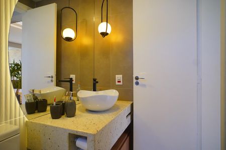 Banheiro  de apartamento para alugar com 2 quartos, 60m² em Partenon, Porto Alegre