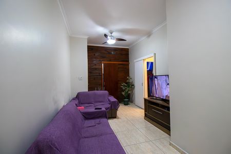 Sala de apartamento à venda com 2 quartos, 62m² em Olaria, Rio de Janeiro