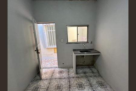 Cozinha casa 2 de casa de condomínio para alugar com 2 quartos, 100m² em Praça Seca, Rio de Janeiro