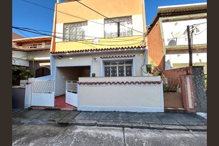 Fachada casa 1 de casa de condomínio para alugar com 2 quartos, 100m² em Praça Seca, Rio de Janeiro