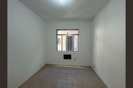 Quarto 2 de casa de condomínio para alugar com 2 quartos, 100m² em Praça Seca, Rio de Janeiro