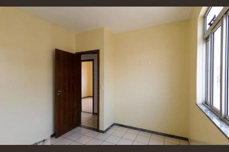 Quarto de apartamento para alugar com 3 quartos, 85m² em Serrano, Belo Horizonte