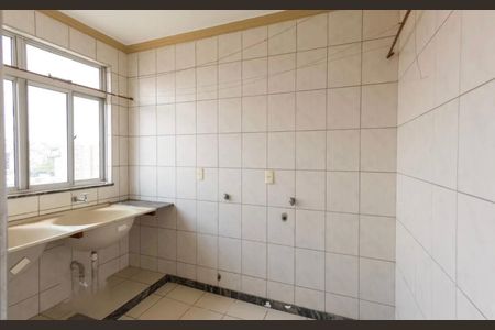 Área de serviço de apartamento para alugar com 3 quartos, 85m² em Serrano, Belo Horizonte