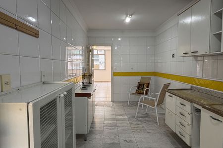 Cozinha de apartamento para alugar com 3 quartos, 136m² em Boqueirão, Santos