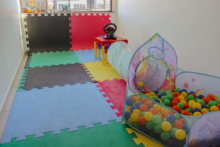 Área comum - Playground de apartamento para alugar com 1 quarto, 52m² em Centro, Cabo Frio