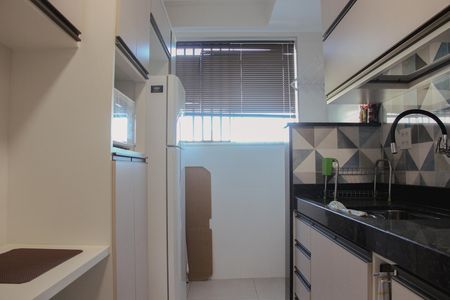 Apartamento para alugar com 52m², 1 quarto e 1 vaga Apartamento para alugar com 52m², 1 quarto e 1 vagaCozinha - Armários