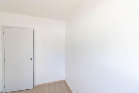 Quarto 1 de apartamento para alugar com 2 quartos, 45m² em Campo Grande, Rio de Janeiro
