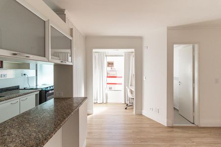 Sala de apartamento para alugar com 1 quarto, 45m² em Higienópolis, São Paulo