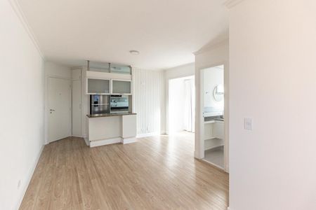 Sala de apartamento para alugar com 1 quarto, 45m² em Higienópolis, São Paulo