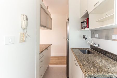 Apartamento para alugar com 45m², 1 quarto e sem vaga Apartamento para alugar com 45m², 1 quarto e sem vagaCozinha