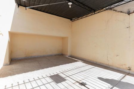 Garagem de casa para alugar com 2 quartos, 120m² em Mandaqui, São Paulo