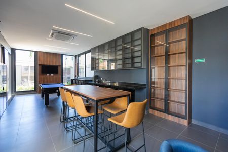 Apartamento para alugar com 55m², 2 quartos e 2 vagas Apartamento para alugar com 55m², 2 quartos e 2 vagasÁrea Comum - PUB