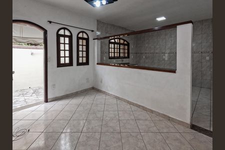 Casa para alugar com 1 quarto, 60m² em Vila Guedes, São Paulo