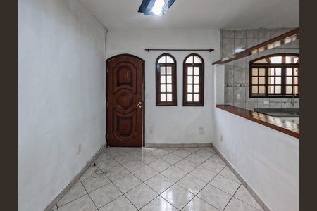 Casa para alugar com 60m², 1 quarto e 1 vaga