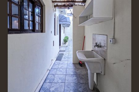 Casa para alugar com 1 quarto, 60m² em Vila Guedes, São Paulo