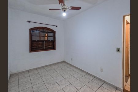 Casa para alugar com 60m², 1 quarto e 1 vaga