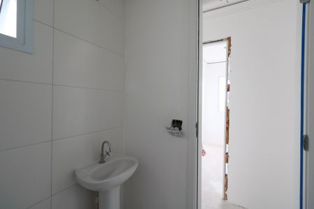 Apartamento à venda com 43m², 2 quartos e 1 vaga Apartamento à venda com 43m², 2 quartos e 1 vagaBanheiro