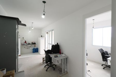 Apartamento à venda com 44m², 2 quartos e 1 vaga Apartamento à venda com 44m², 2 quartos e 1 vagaSala