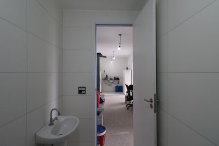 Apartamento à venda com 44m², 2 quartos e 1 vaga Apartamento à venda com 44m², 2 quartos e 1 vagaBanheiro