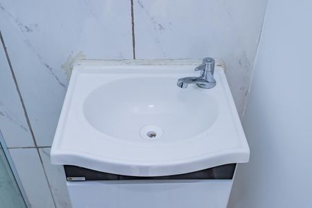 Banheiro de apartamento para alugar com 1 quarto, 45m² em Vila Mangalot, São Paulo