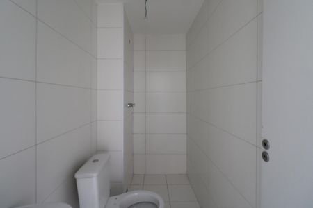 Apartamento à venda com 44m², 2 quartos e 1 vaga Apartamento à venda com 44m², 2 quartos e 1 vagaBanheiro