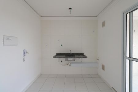 Apartamento à venda com 44m², 2 quartos e 1 vaga Apartamento à venda com 44m², 2 quartos e 1 vagaCozinha