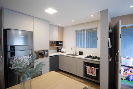 Cozinha de casa à venda com 2 quartos, 178m² em Vila Pedra Branca, São Paulo