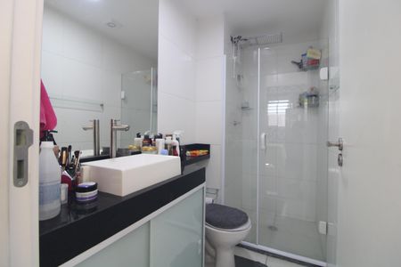 Banheiro de apartamento à venda com 2 quartos, 50m² em Socorro, São Paulo