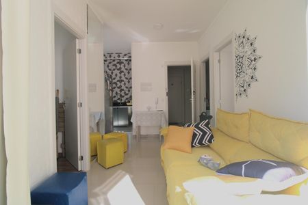 Sala de apartamento para alugar com 2 quartos, 50m² em Socorro, São Paulo