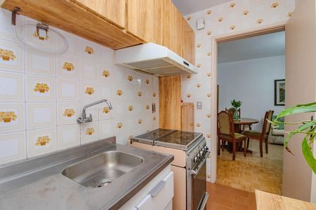 Apartamento para alugar com 40m², 1 quarto e sem vaga Apartamento para alugar com 40m², 1 quarto e sem vagaCozinha e Área de Serviço