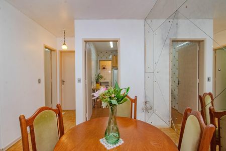 Sala de apartamento para alugar com 1 quarto, 40m² em Santa Cecília, Porto Alegre